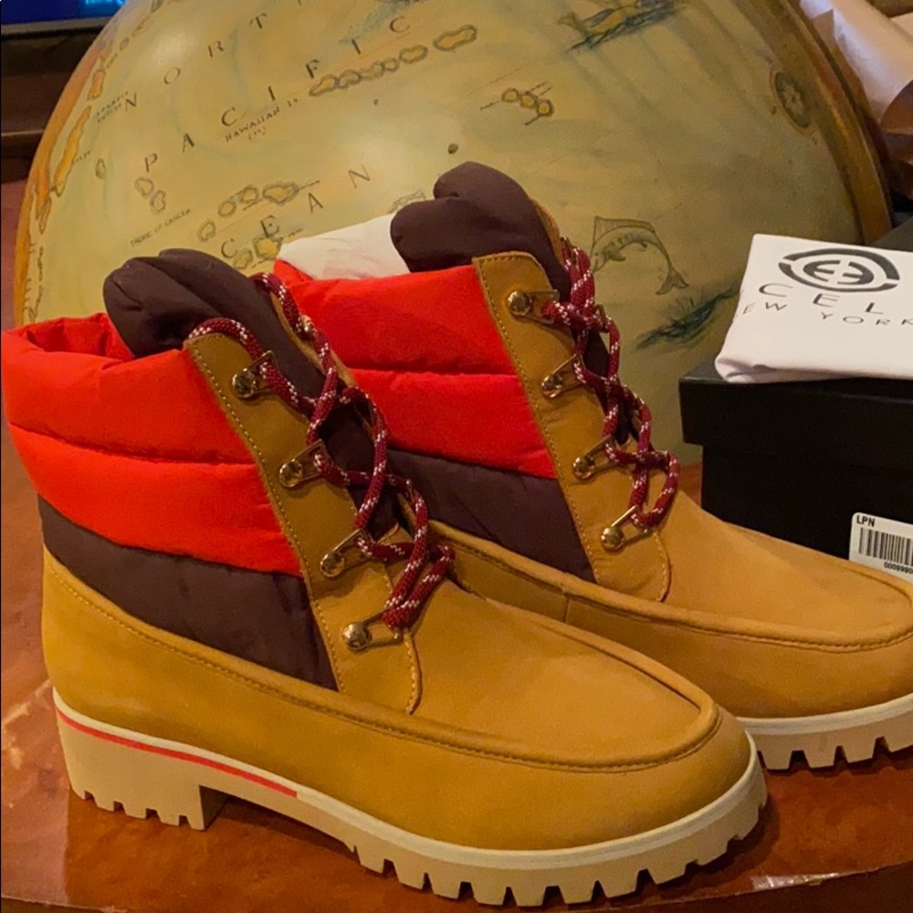 Cecelia New York ski boots NIB